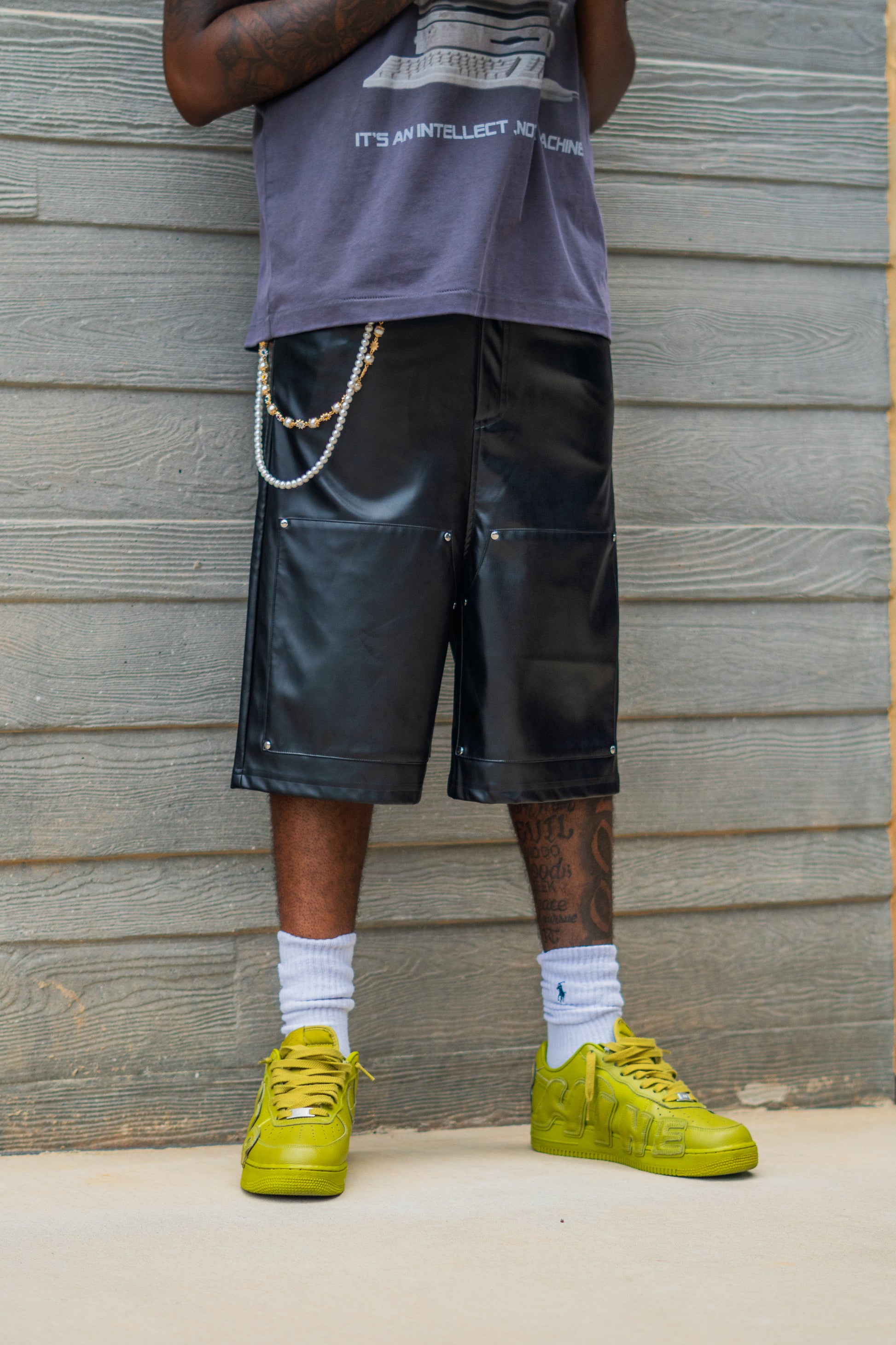 Contentment Midnight Jorts
